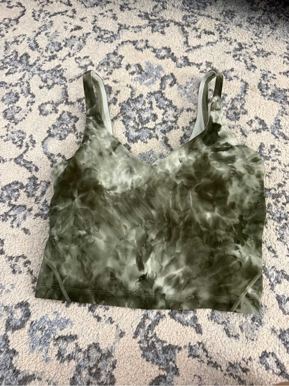 Lululemon bundle - Picture 10 of 14